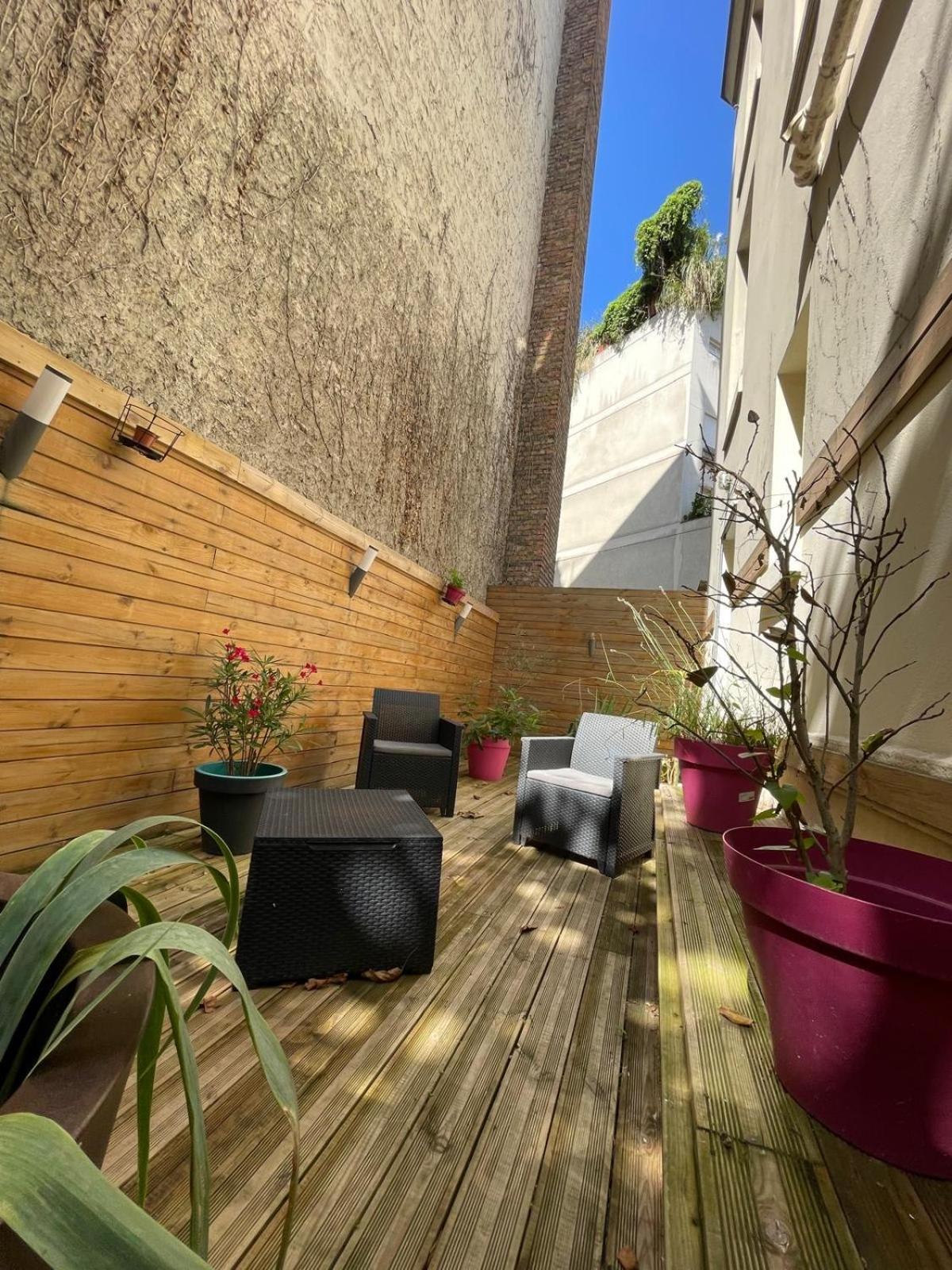 Boulogne 3 Pieces Avec Terrasse Apartment Exterior photo